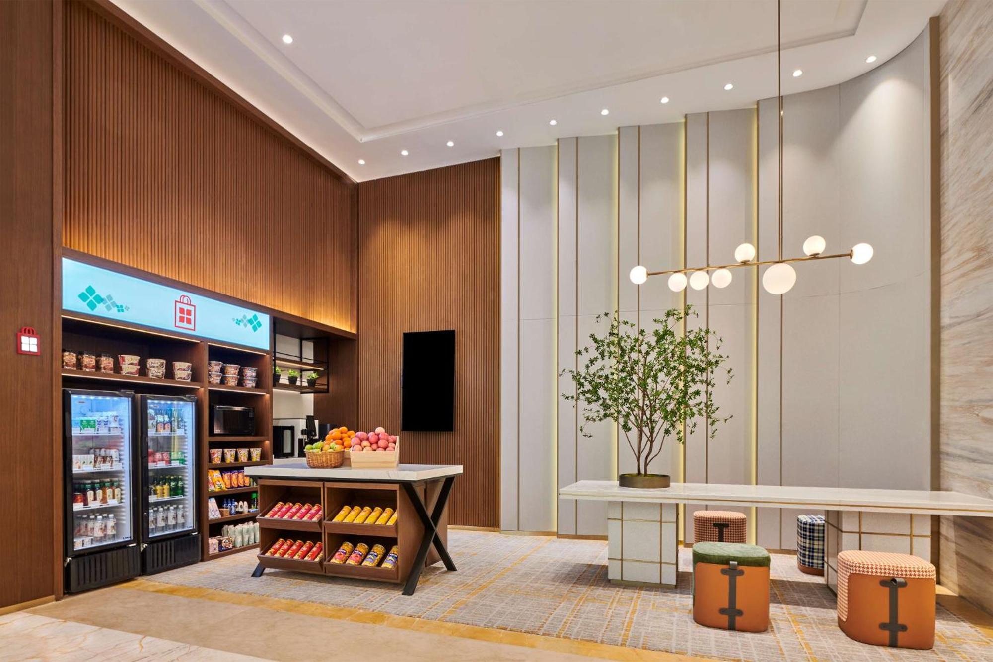 Hilton Garden Inn Wuhan Hankou Exterior foto